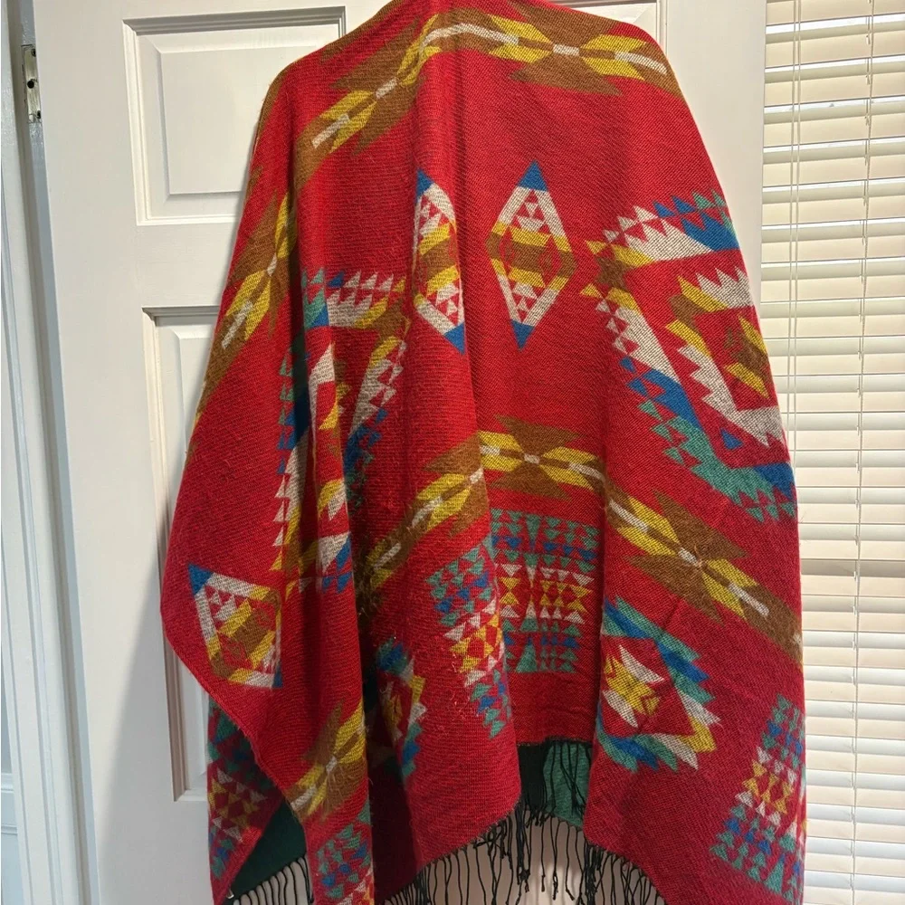 Merona Red Geometric Patterned Wrap - Picture 2 of 5